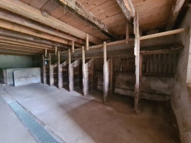 Maison a vendre Amancey 25330 Doubs 435 m2 15 pièces 390500 euros