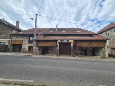 Maison a vendre Amancey 25330 Doubs 435 m2 15 pièces 390500 euros