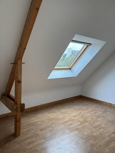 Location maison Châteaugiron 35410 Ille-et-Vilaine 107 m2 6 pièces 1200 euros
