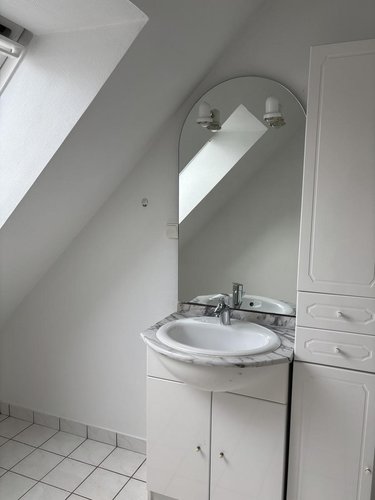 Location maison Châteaugiron 35410 Ille-et-Vilaine 107 m2 6 pièces 1200 euros
