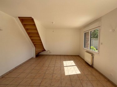 Location maison Lesquin 59810 Nord 180 m2 4 pièces 1600 euros