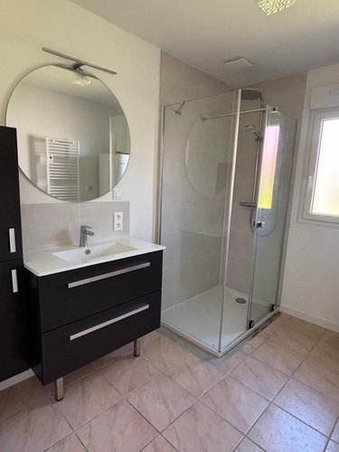 Location maison Lesquin 59810 Nord 180 m2 4 pièces 1600 euros