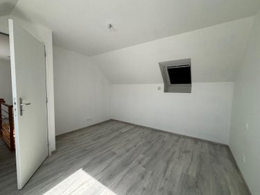 Location maison Lesquin 59810 Nord 180 m2 4 pièces 1600 euros