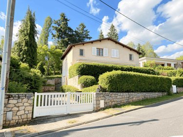 Maison a vendre Montmorillon 86500 Vienne 207 m2 8 pièces 180000 euros