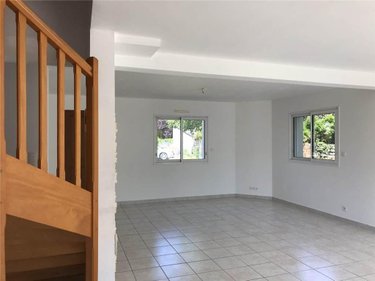 Location maison Châteaugiron 35410 Ille-et-Vilaine 130 m2 7 pièces 1275 euros