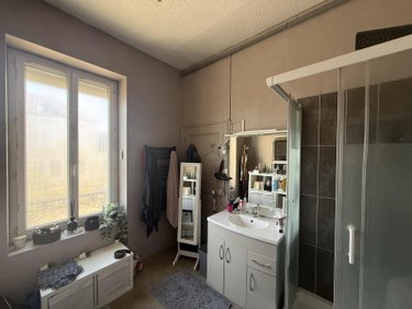 Maison a vendre Saint-Yorre 03270 Allier 223 m2 9 pièces 270000 euros