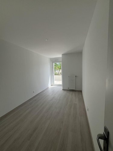 Location appartement Ambérieu-en-Bugey 01500 Ain 68 m2 3 pièces 865 euros
