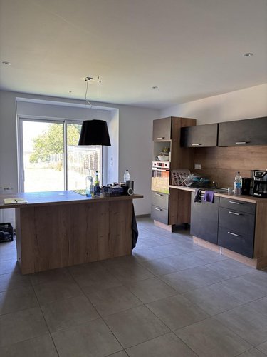 Location maison Amanlis 35150 Ille-et-Vilaine 119 m2 6 pièces 1050 euros