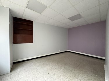 Fonds et murs commerciaux a vendre Laon 02000 Aisne 113 m2  139000 euros