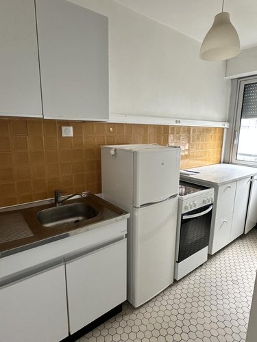 Location appartement Lille 59000 Nord 33 m2  604 euros