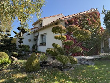 Maison a vendre La Tessoualle 49280 Maine-et-Loire 152 m2 8 pièces 374640 euros