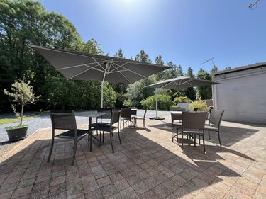 Immeuble a vendre Bourghelles 59830 Nord 162 m2  549000 euros