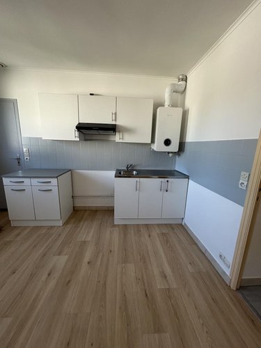 Location appartement Yffiniac 22120 Côtes-d'Armor 69 m2 4 pièces 670 euros