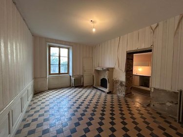 Appartement a vendre Thiers 63300 Puy-de-Dôme 208 m2 8 pièces 79000 euros