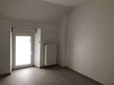 Location appartement Brevans 39100 Jura 92 m2 3 pièces 825 euros