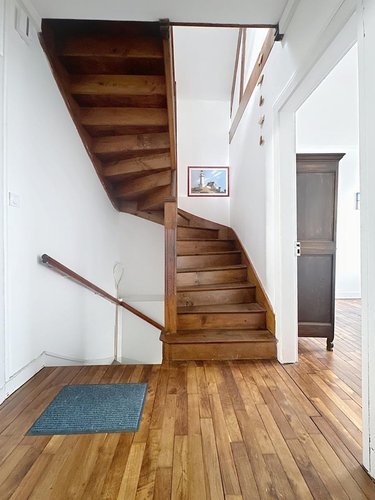 Immeuble a vendre Riantec 56670 Morbihan 183 m2  374400 euros