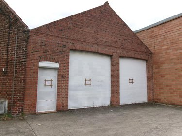 Location fonds et murs commerciaux Béthune 62400 Pas-de-Calais 220 m2  1800 euros