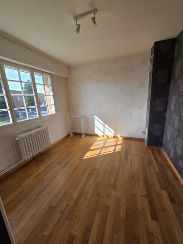 Location maison Cambrai 59400 Nord 122 m2 7 pièces 930 euros