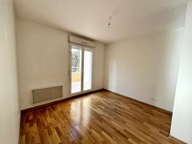 Location appartement Villieu-Loyes-Mollon 01800 Ain 47 m2 2 pièces 700 euros