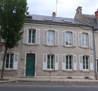Maison a vendre Bourges 18000 Cher 214 m2 14 pièces 436800 euros