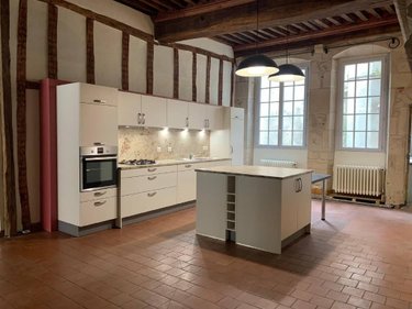 Location appartement Dole 39100 Jura 126 m2 4 pièces 830 euros