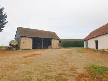 Maison a vendre Nouans 72260 Sarthe 271 m2 9 pièces 271160 euros