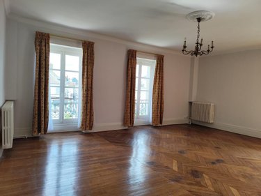 Location appartement Montargis 45200 Loiret 101 m2 3 pièces 805 euros