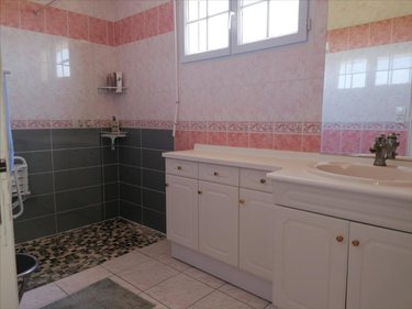 Maison a vendre Descartes 37160 Indre-et-Loire 75 m2 4 pièces 126000 euros