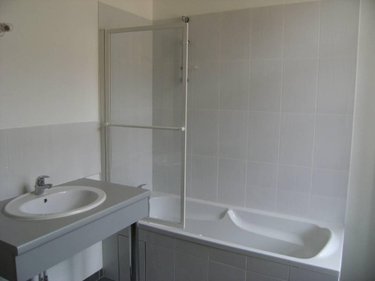 Location appartement Dole 39100 Jura 57 m2 2 pièces 650 euros