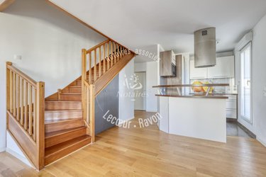 Appartement a vendre Montigny-le-Bretonneux 78180 Yvelines 104 m2 5 pièces 459800 euros