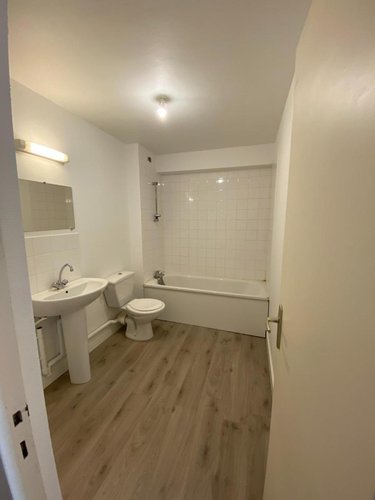 Location appartement Rouen 76000 Seine-Maritime 38 m2 2 pièces 425 euros