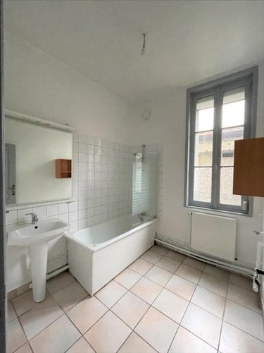 Location appartement Reims 51100 Marne 44 m2 2 pièces 537 euros
