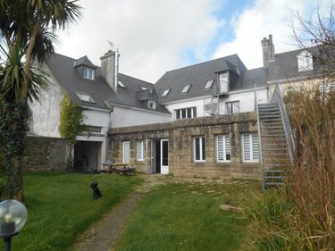 Immeuble a vendre Saint-Pol-de-Léon 29250 Finistère 587 m2  417000 euros