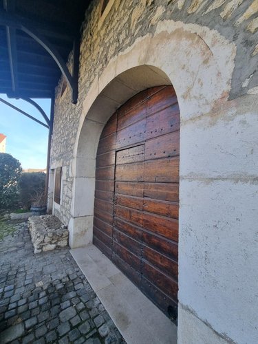 Maison a vendre Challex 01630 Ain 368 m2 8 pièces 550000 euros