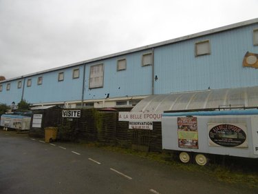 Immeuble a vendre Sourdeval 50150 Manche 1700 m2  116050 euros