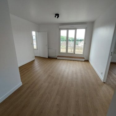 Location appartement Reims 51100 Marne 54 m2 2 pièces 725 euros