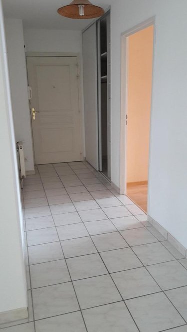 Location appartement Bourg-en-Bresse 01000 Ain 84 m2 4 pièces 845 euros