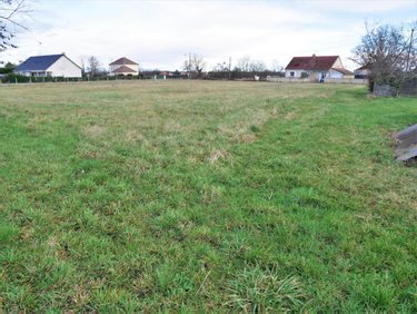 Terrain a batir a vendre Saint-Pont 03110 Allier 1285 m2  35600 euros