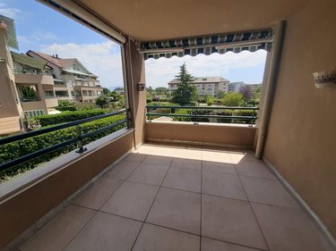 Location appartement Divonne-les-Bains 01220 Ain 102 m2 3 pièces 2730 euros