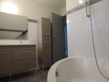 Location maison Saint-Bihy 22800 Côtes-d'Armor 117 m2 5 pièces 950 euros