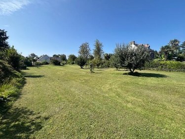 Terrain a batir a vendre Gouesnach 29950 Finistère 1118 m2  201850 euros