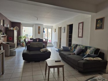 Immeuble a vendre Broons 22250 Côtes-d'Armor 232 m2  278250 euros