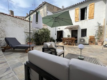 Maison a vendre La Flotte 17630 Charente-Maritime 166 m2 7 pièces 1089900 euros