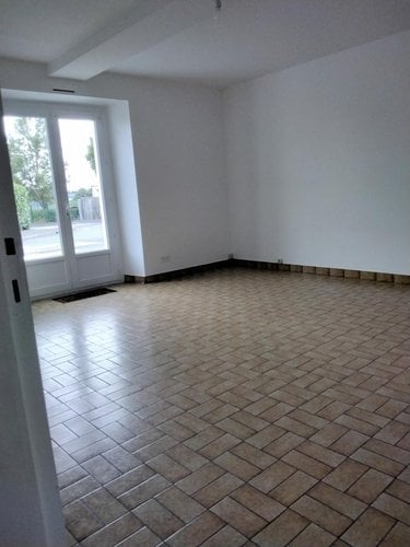 Location maison Candé 49440 Maine-et-Loire 81 m2  680 euros
