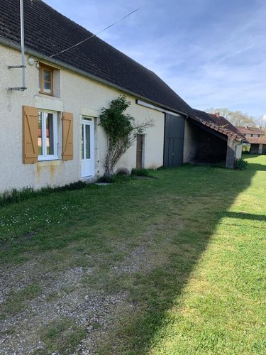 Location maison Saint-Loup 39120 Jura 85 m2 3 pièces 545 euros