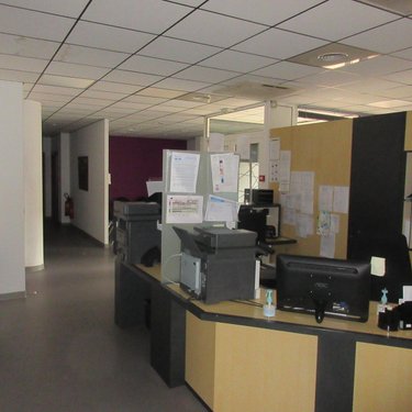 Fonds et murs commerciaux a vendre Hénin-Beaumont 62110 Pas-de-Calais 265 m2  200832 euros