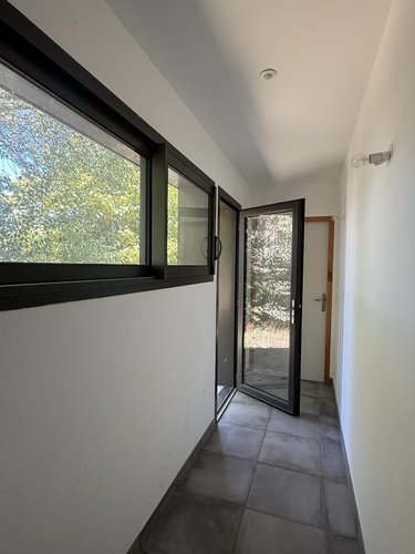 Location appartement Saint-Chély-d'Apcher 48200 Lozère 28 m2 1 pièce 360 euros
