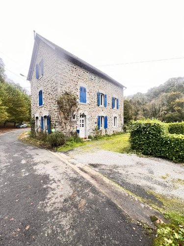 Maison a vendre Hillion 22120 Côtes-d'Armor 166 m2 6 pièces 296800 euros