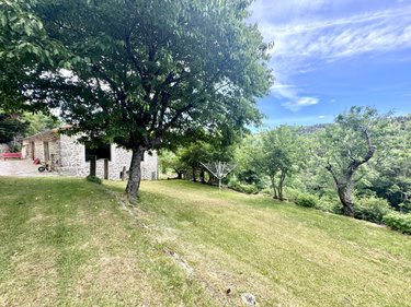 Maison a vendre Grandrieu 48600 Lozère 250 m2  374000 euros