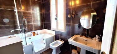 Maison a vendre Vic-Fezensac 32190 Gers 192 m2 8 pièces 218000 euros